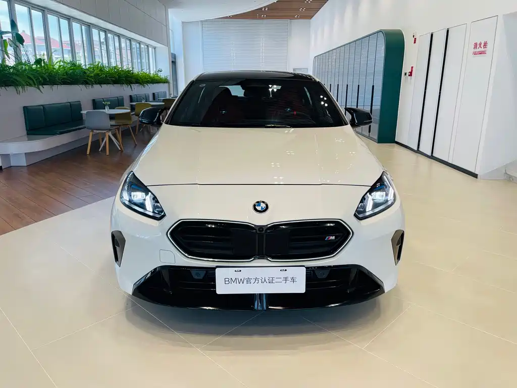 BMW M235L — миниатюра 2
