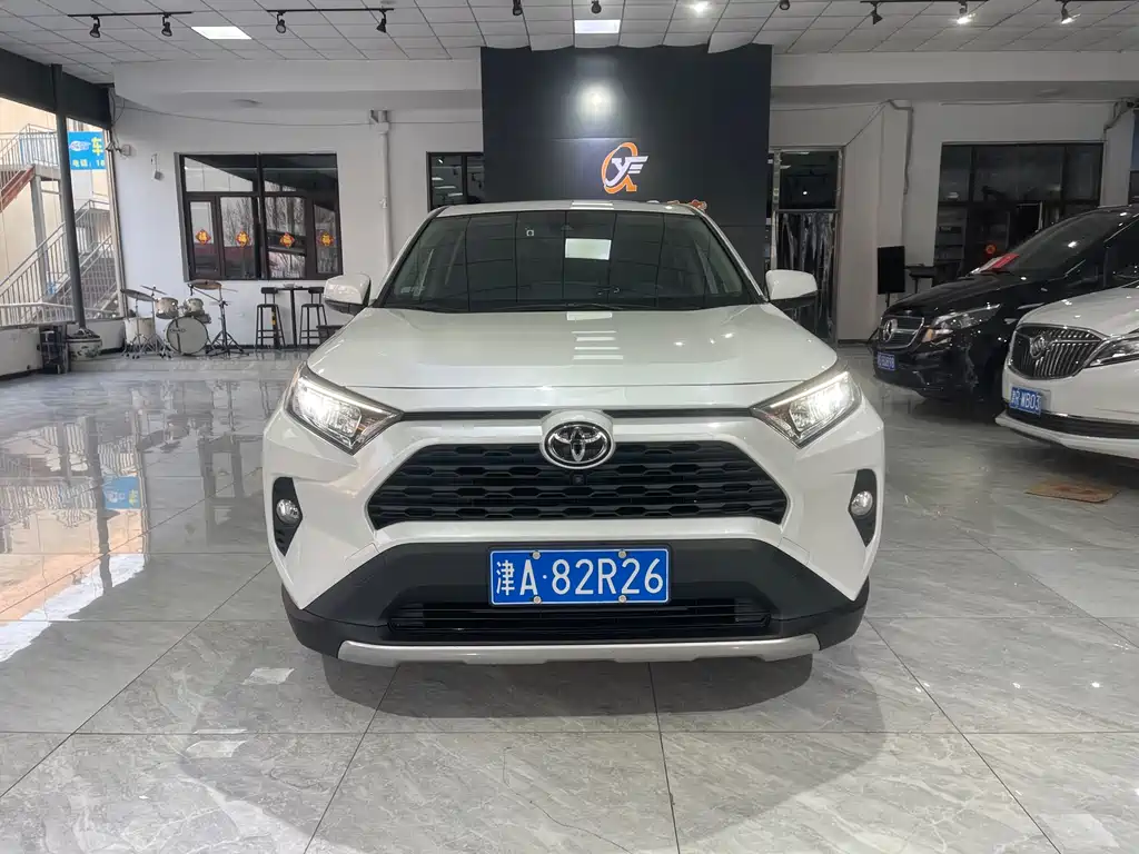 TOYOTA RAV4 RONGFANG