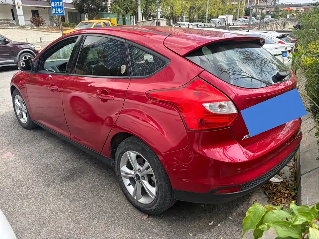 Ford Focus — миниатюра 9