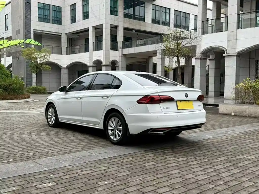Volkswagen Bora — миниатюра 8