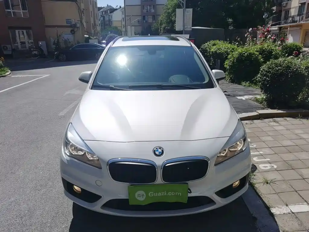 BMW 2 Series Active Tourer (Import) — миниатюра 3