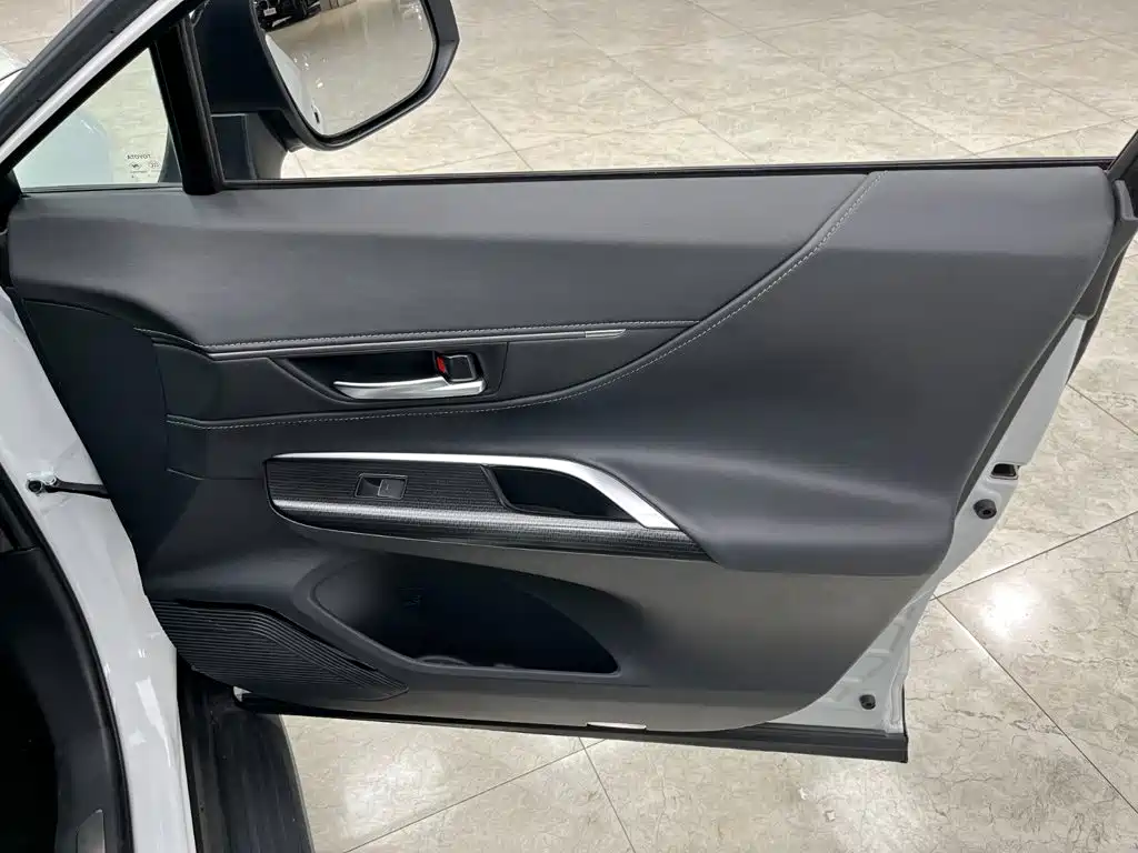 Toyota Venza — миниатюра 17