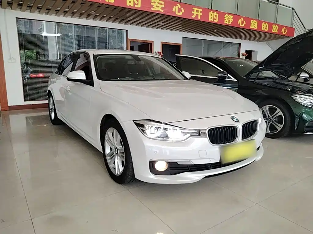 BMW 3 Series — миниатюра 4