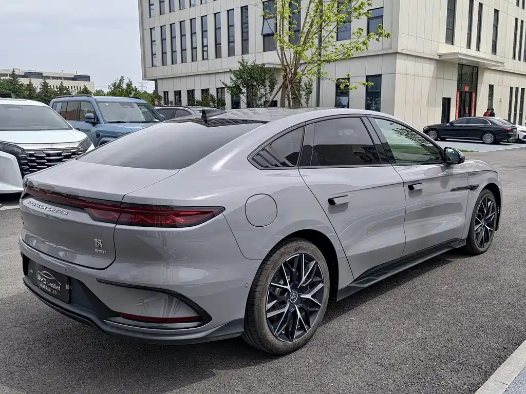 BYD Han 2025 DM-i Smart Drive 125KM Flagship