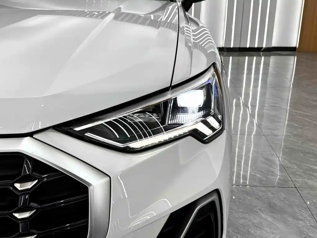 Audi Q3 2020 40 TFSI Fashion