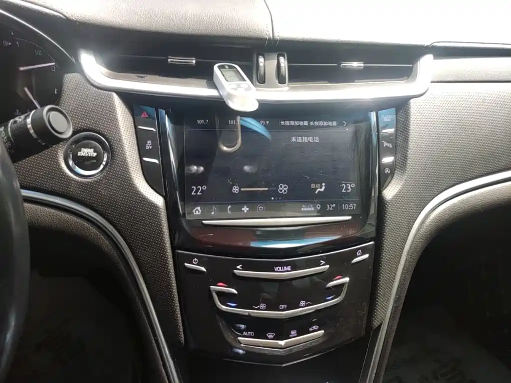 Cadillac XTS — миниатюра 13