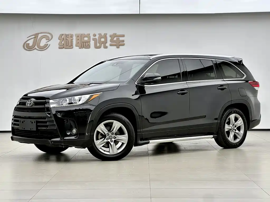 Toyota Highlander 2021