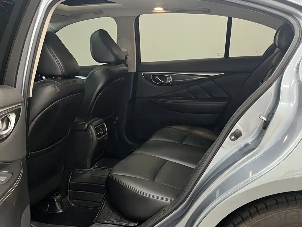 Infiniti Q50L — миниатюра 18