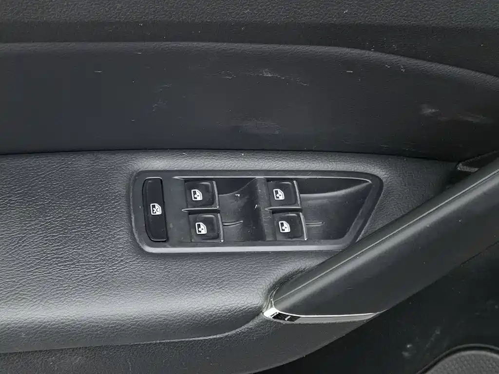 Volkswagen Passat — миниатюра 9