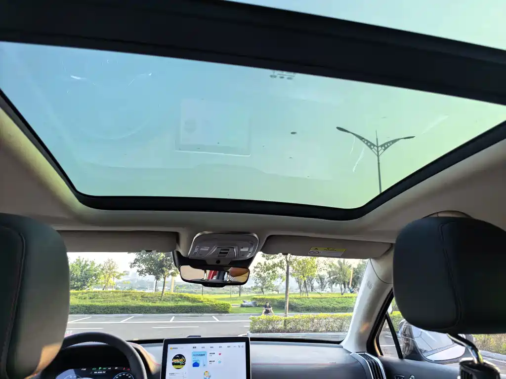 BYD Tang New Energy — миниатюра 9