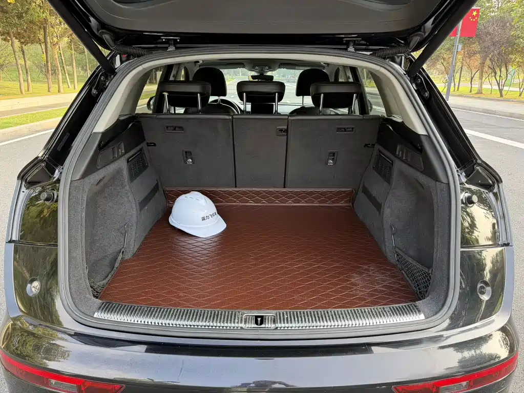Audi Q5L — миниатюра 10