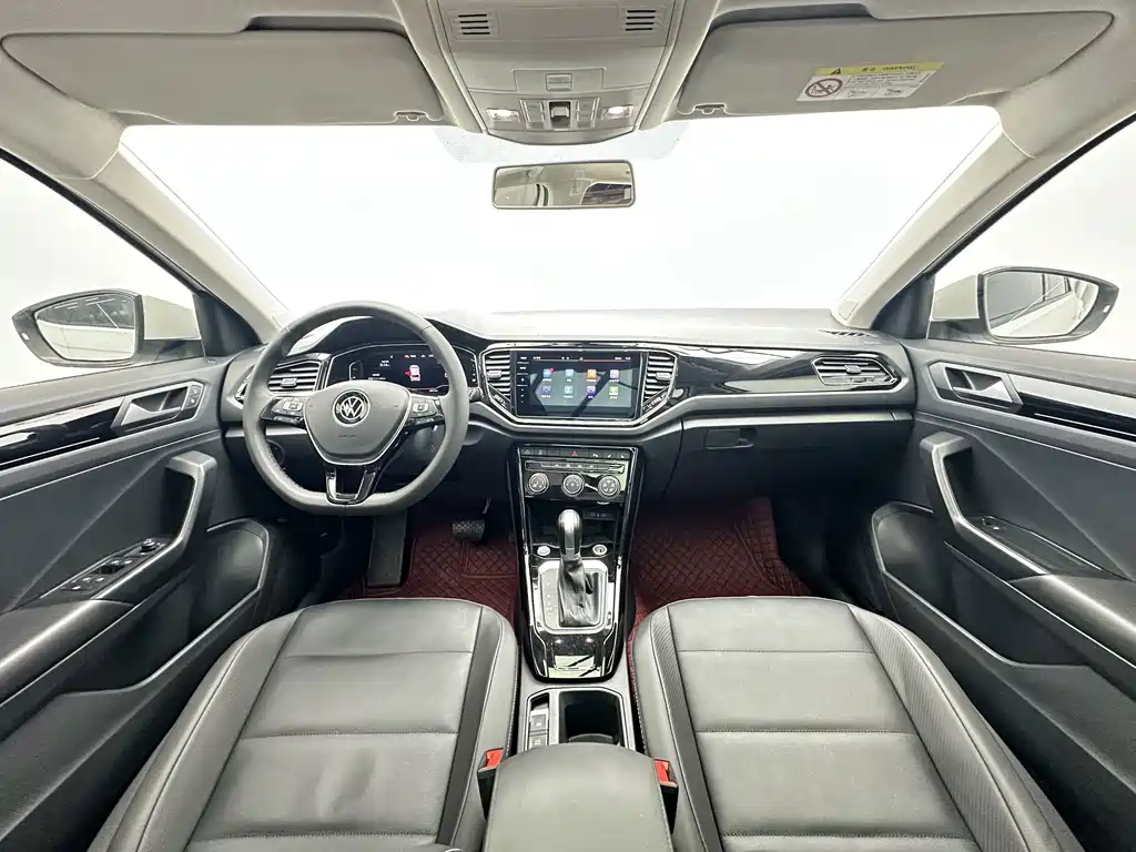 Volkswagen T-Roc — миниатюра 6