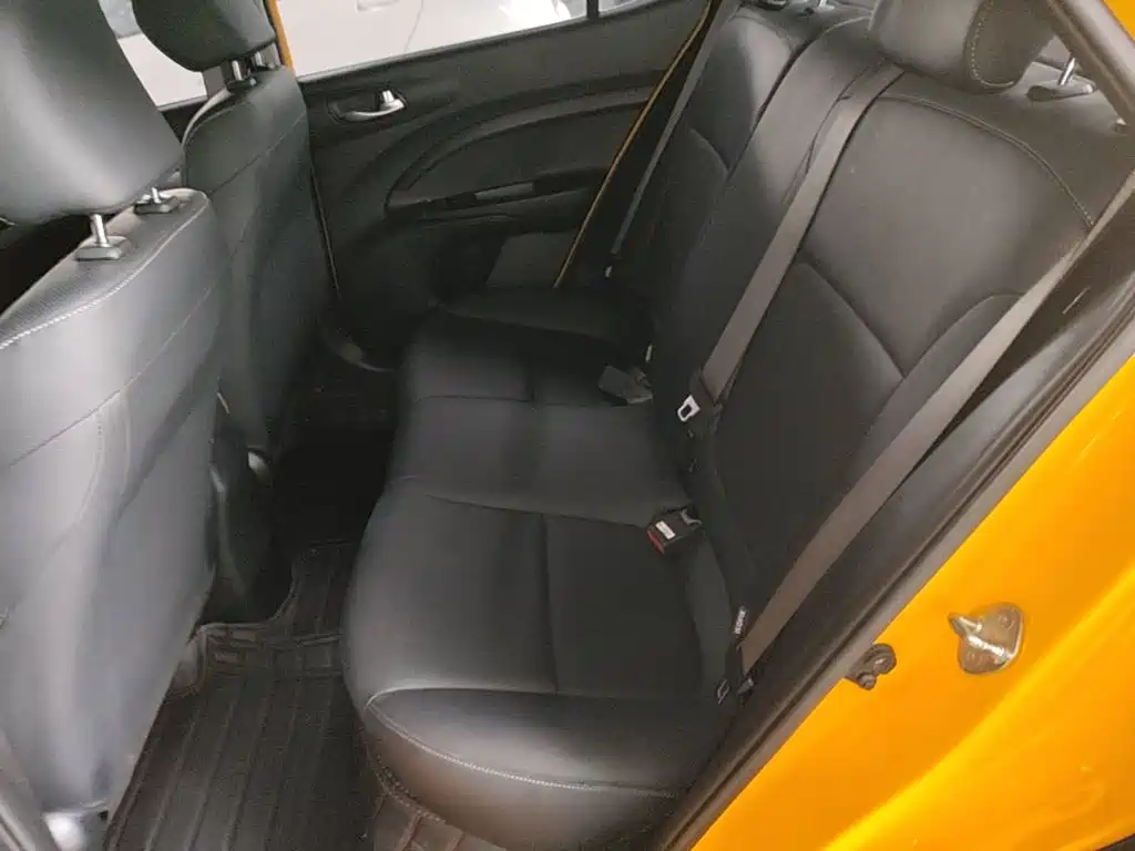 Kia KX Cross — миниатюра 17