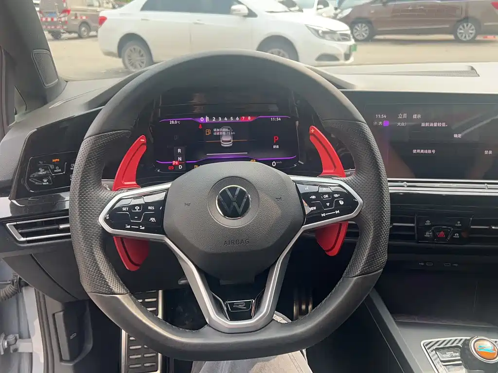 Volkswagen Golf — миниатюра 10
