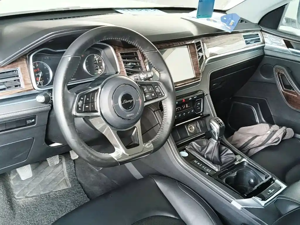 Zotye X7 — миниатюра 10