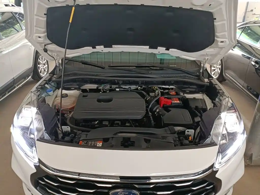 Ford Escape — миниатюра 20