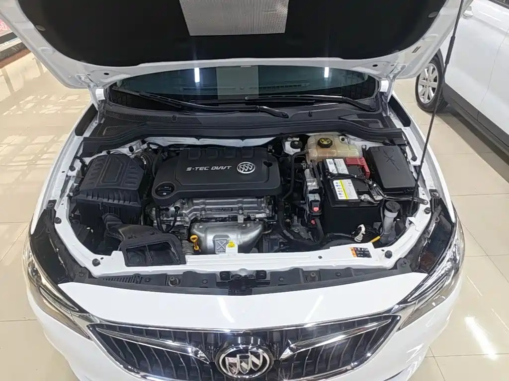 Buick Excelle — миниатюра 20