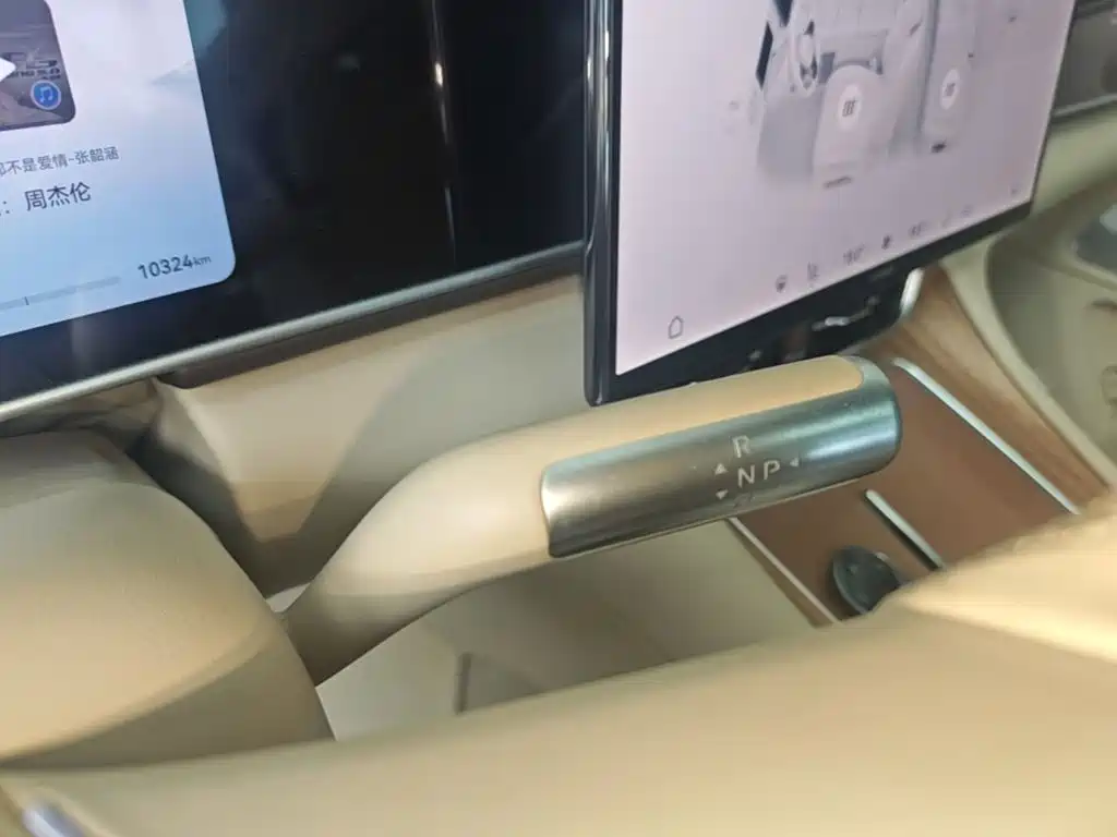 AITO AITO M7 — миниатюра 14