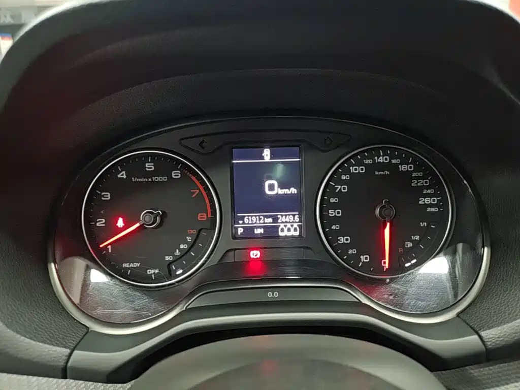 Audi Q2L — миниатюра 12