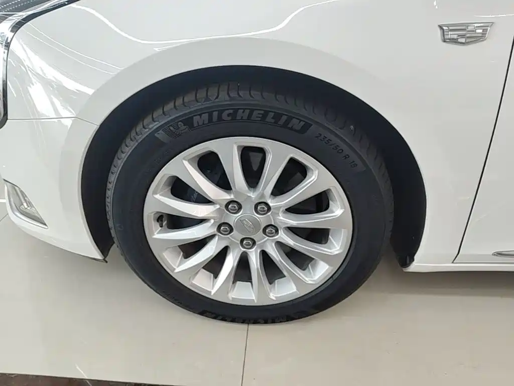Cadillac XTS — миниатюра 23