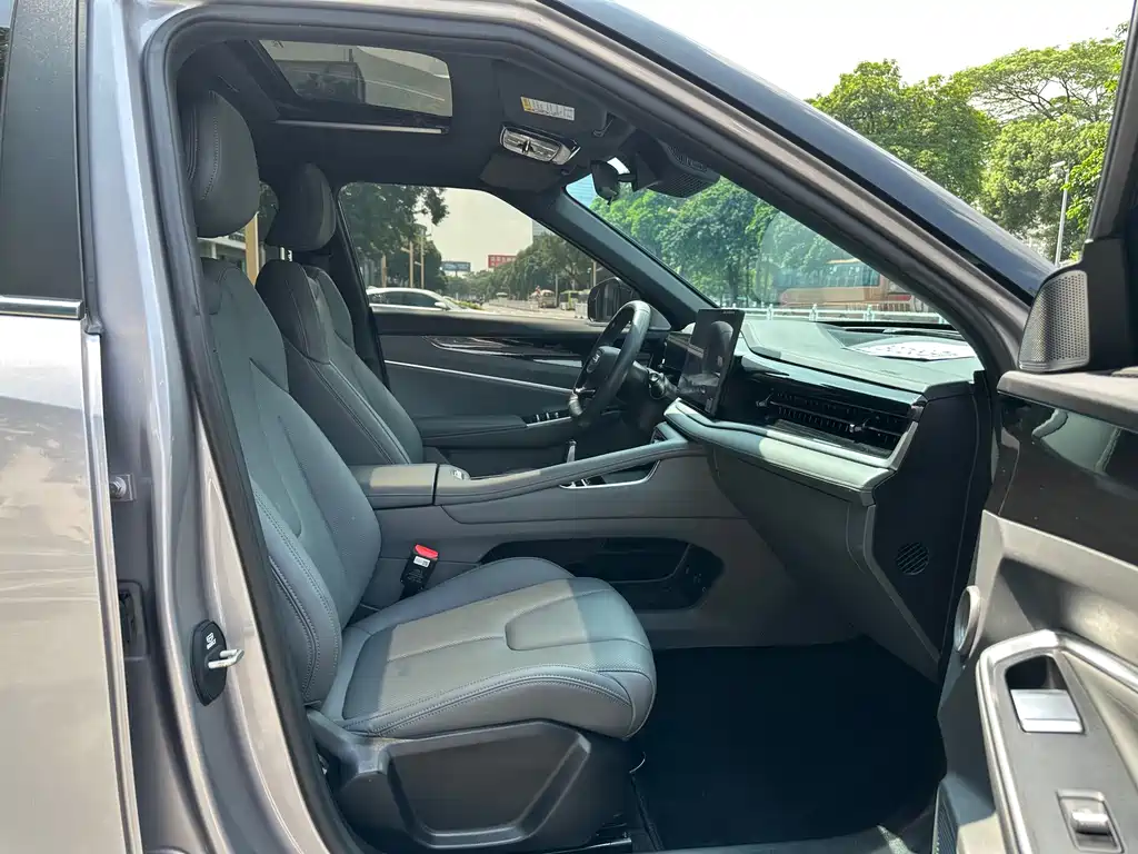 Geely Boyue — миниатюра 10