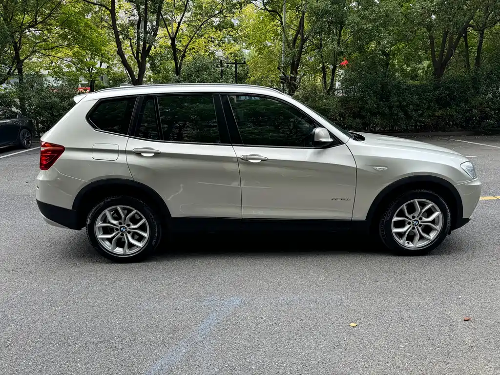 BMW X3 (Import) — миниатюра 3