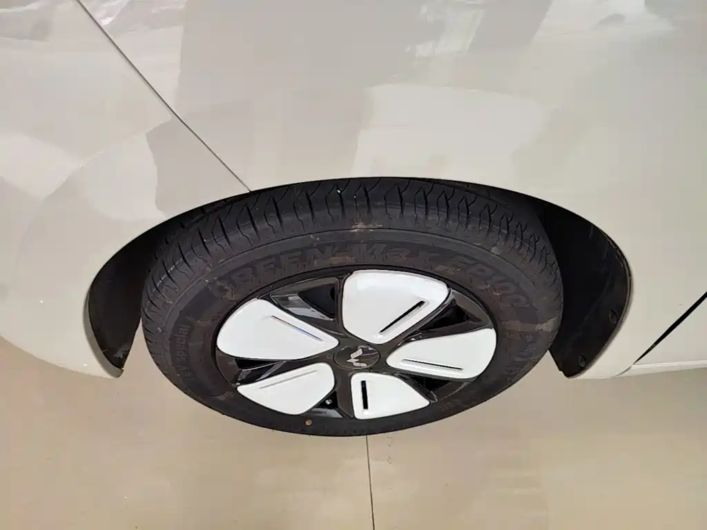 Wuling MINIEV — миниатюра 23