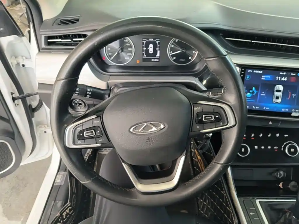 Chery Arrizo 5 — миниатюра 11
