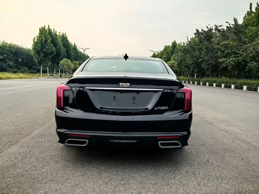 Cadillac CT5 — миниатюра 8