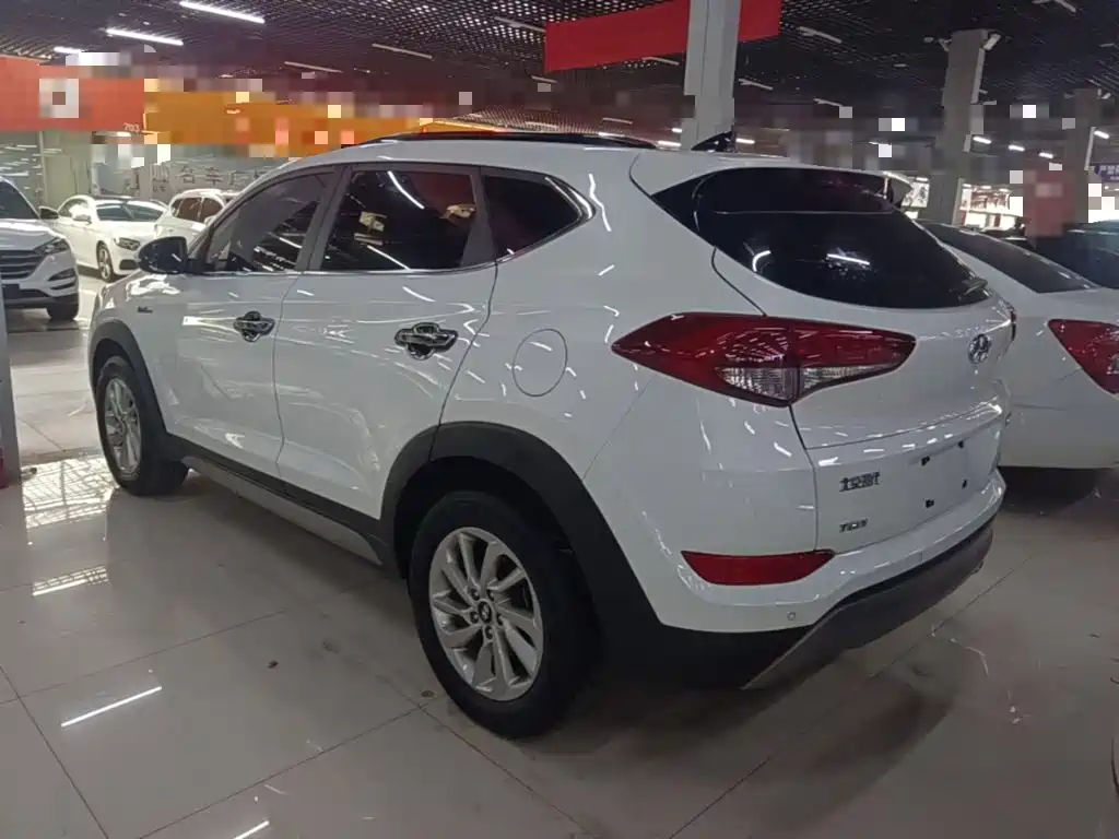 Hyundai Tucson — миниатюра 5