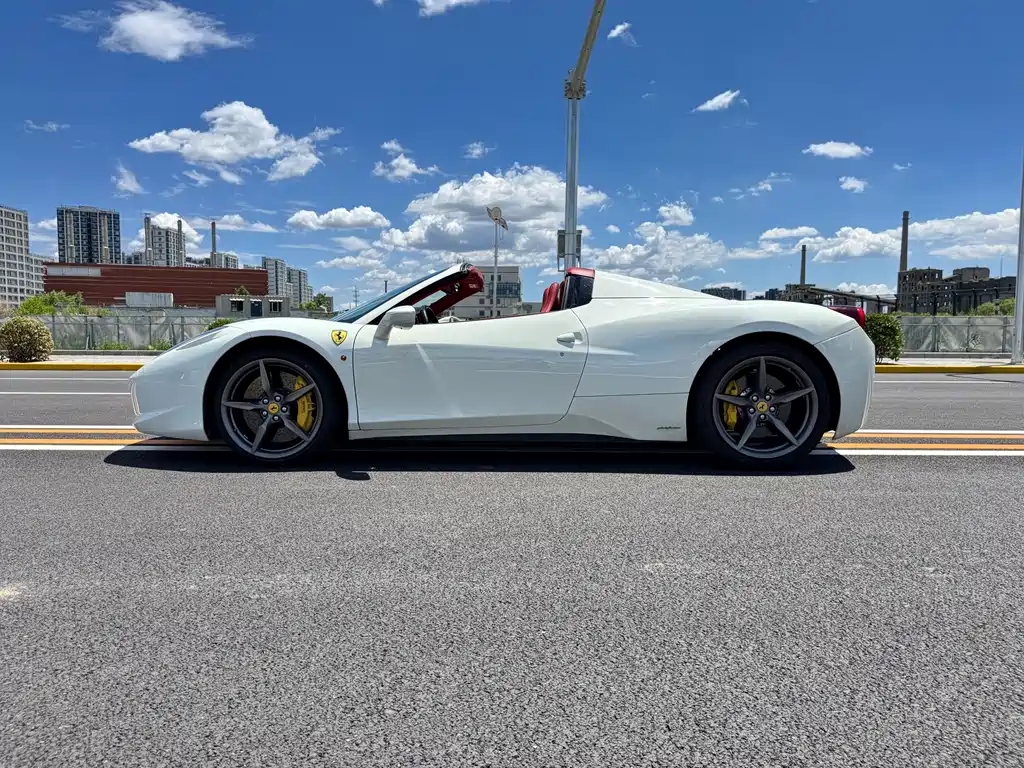 Ferrari 458 2013 4.5L Spider