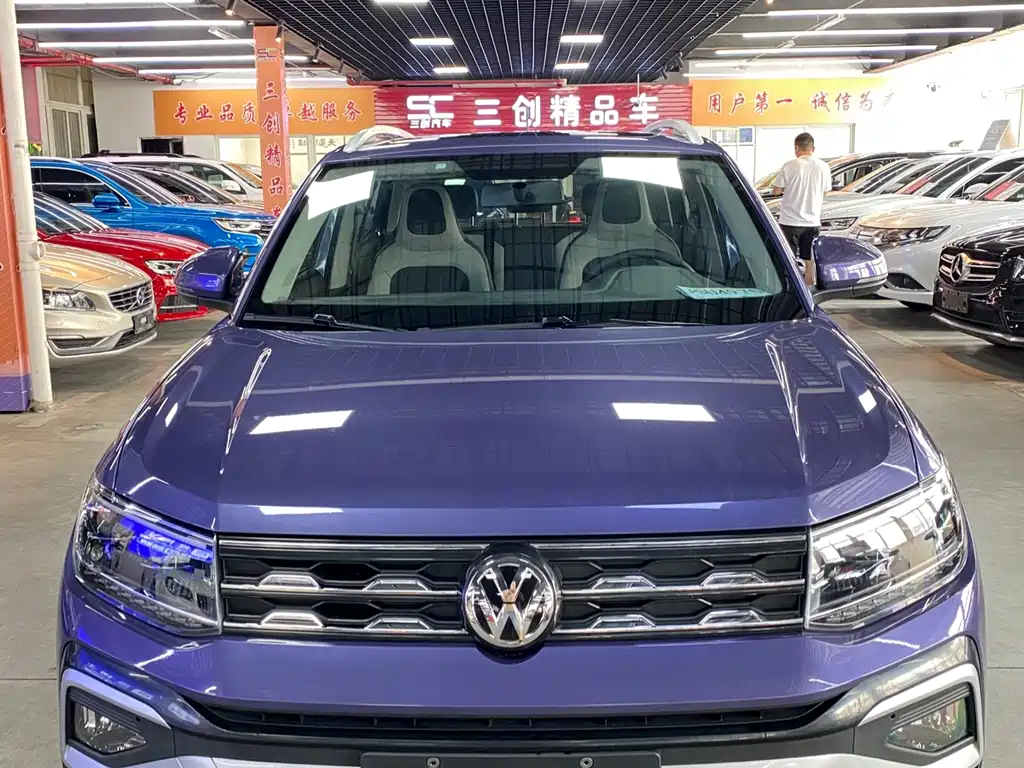 Volkswagen T-Cross — миниатюра 2