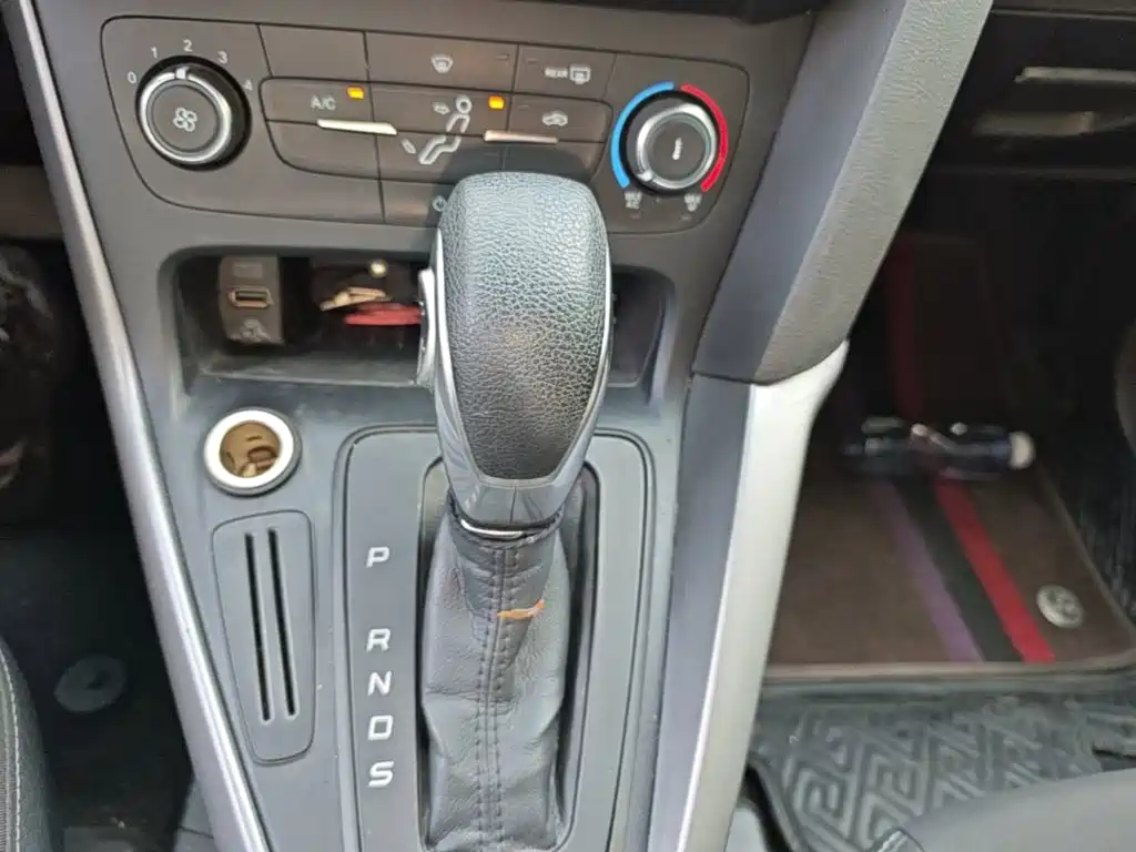 Ford Focus — миниатюра 14