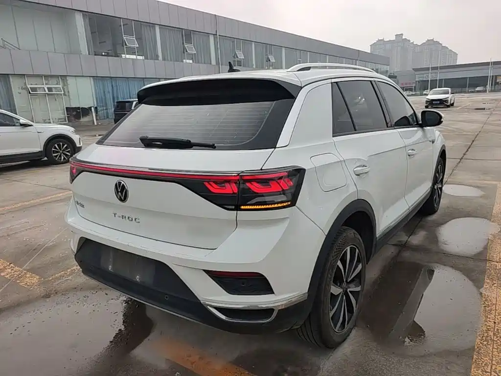 Volkswagen T-Roc — миниатюра 7