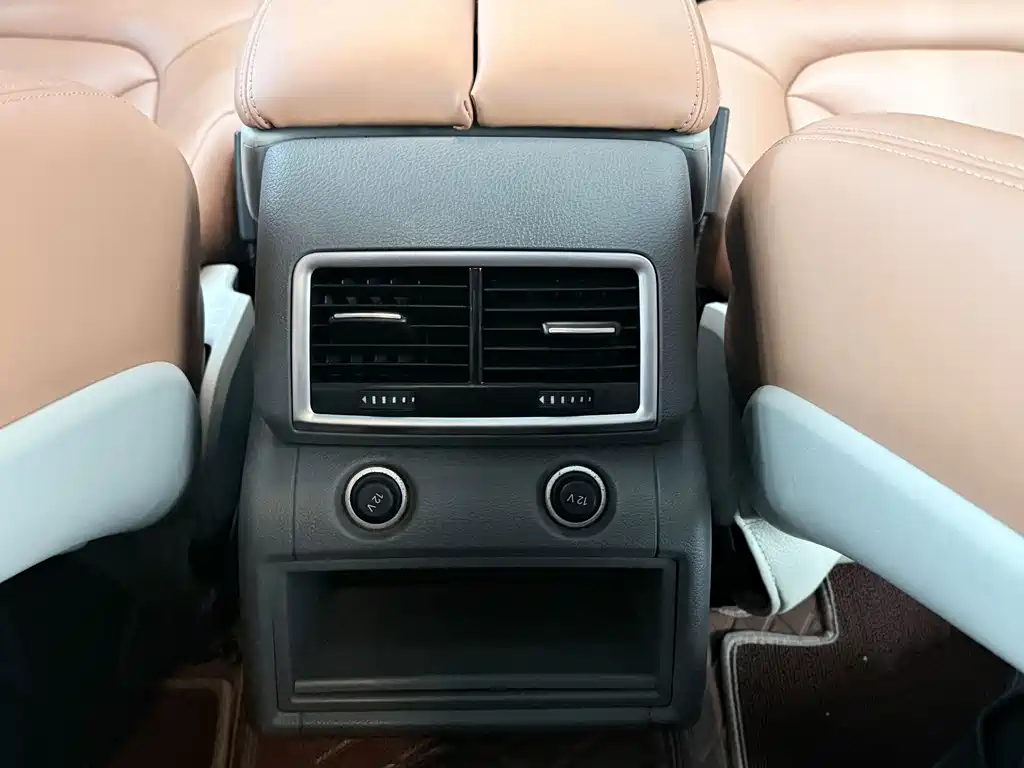 Audi Q7 — миниатюра 21