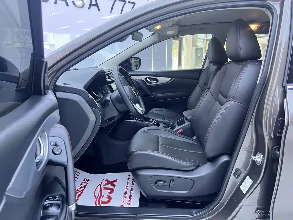 Nissan Qashqai — миниатюра 8