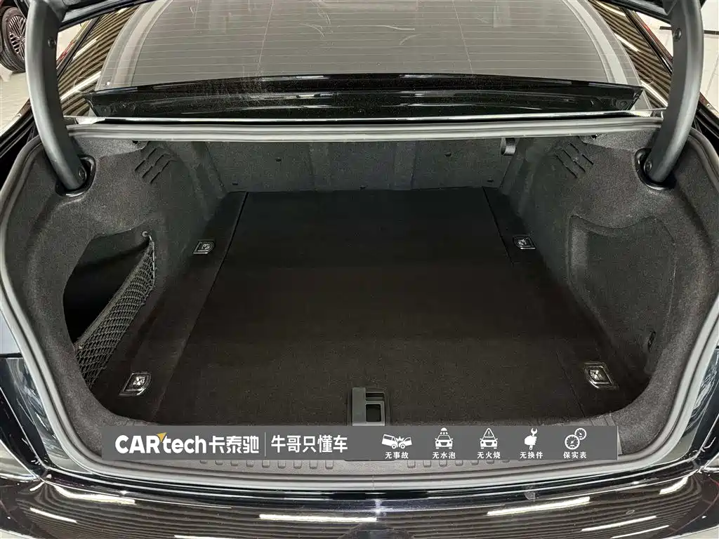 Audi A6L — миниатюра 12