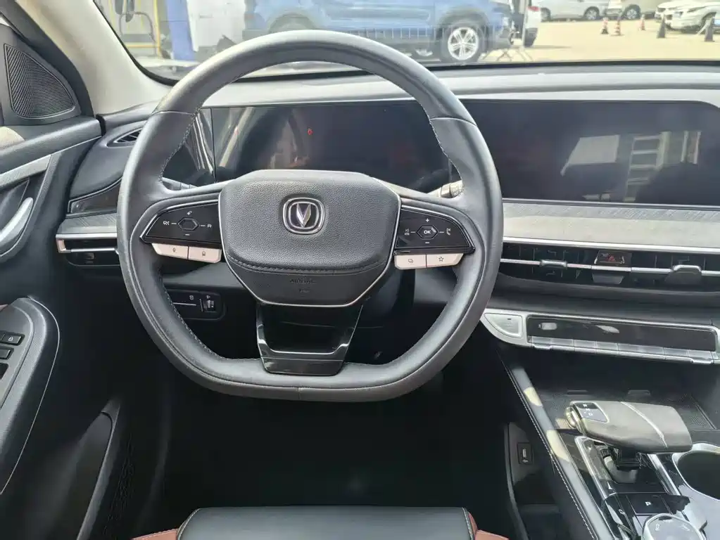 Changan Eado — миниатюра 9