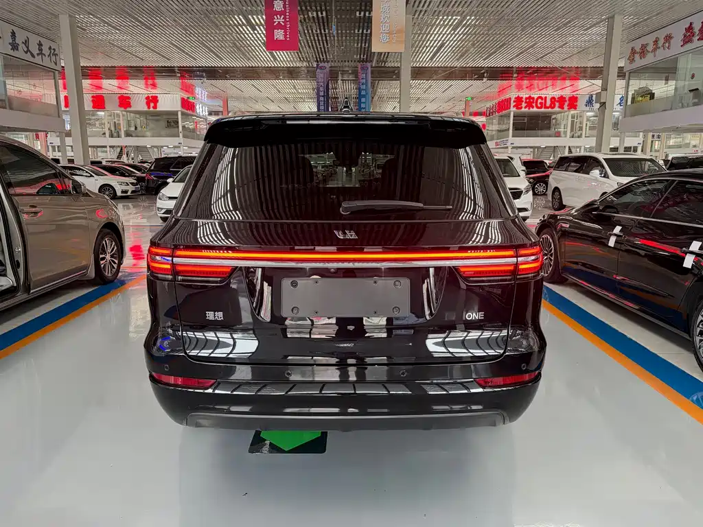 Li Auto Li ONE — миниатюра 8