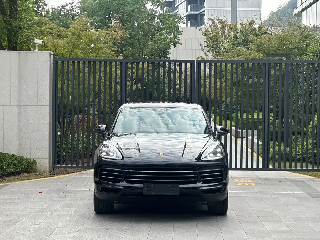 Porsche Cayenne Hybrid — миниатюра 2