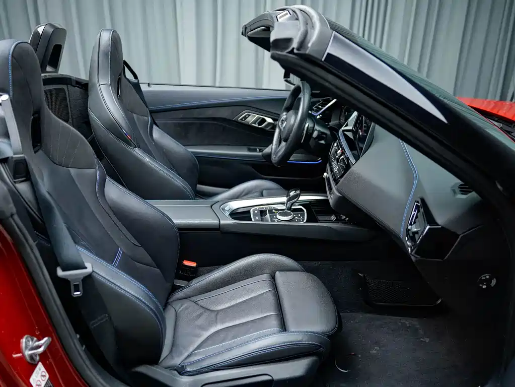 BMW Z4 — миниатюра 11