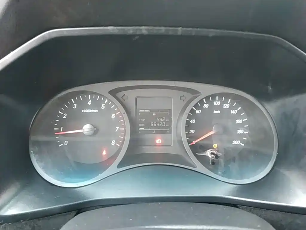 Wuling Hongguang PLUS — миниатюра 12