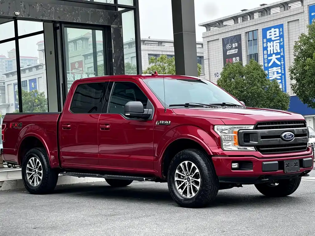 Ford F-150 Raptor — миниатюра 3