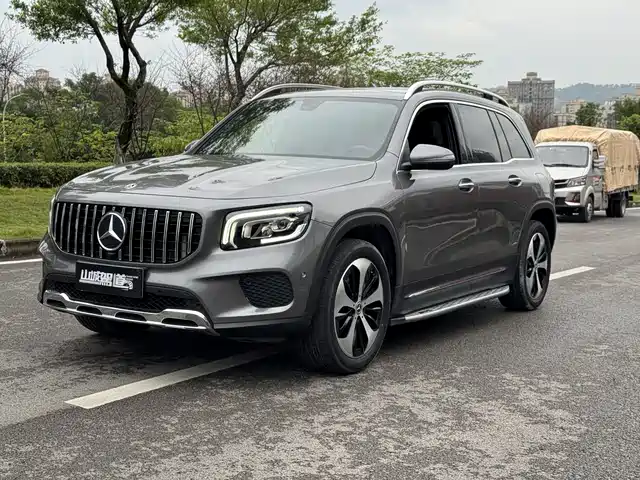 mercedes-benz glb