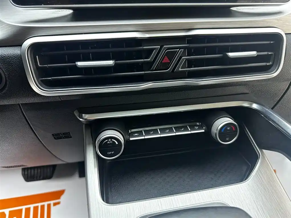 Geely Binyue 2021 1.4T DCT