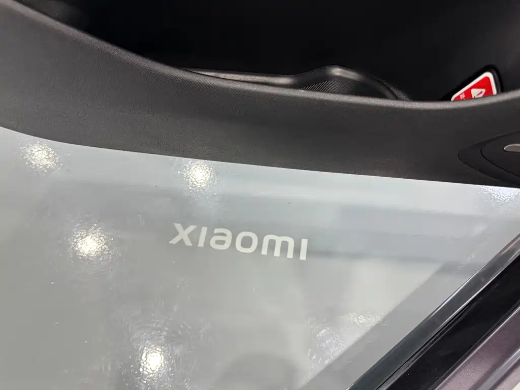 Xiaomi SU7 — миниатюра 9