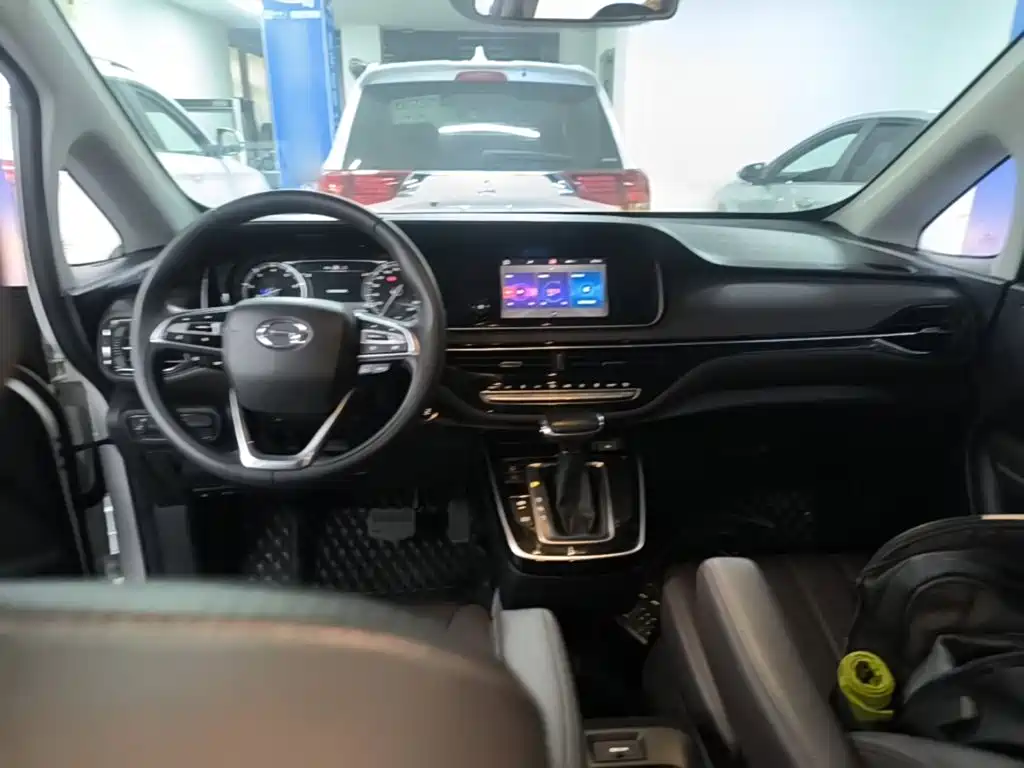 GAC Motor Trumpchi M6 — миниатюра 10