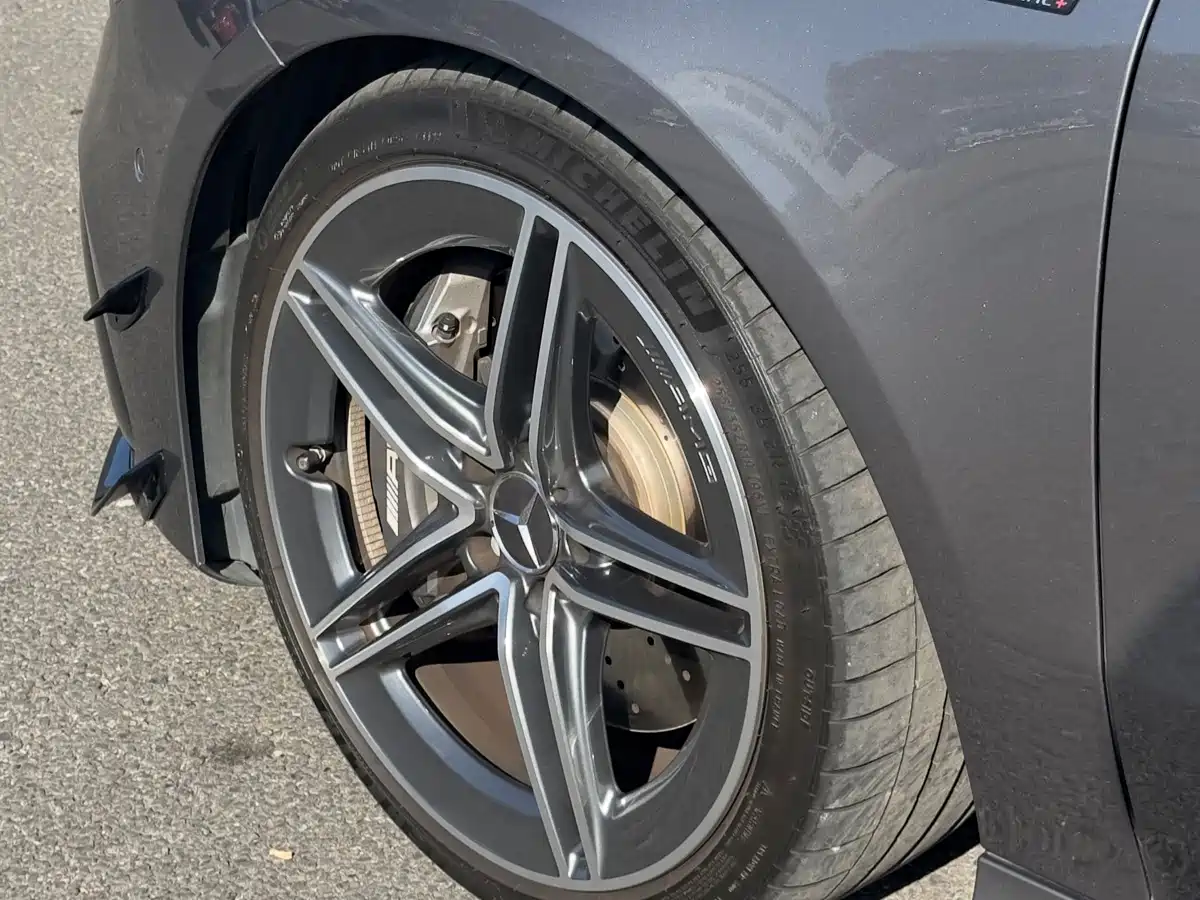 Mercedes-Benz CLA AMG