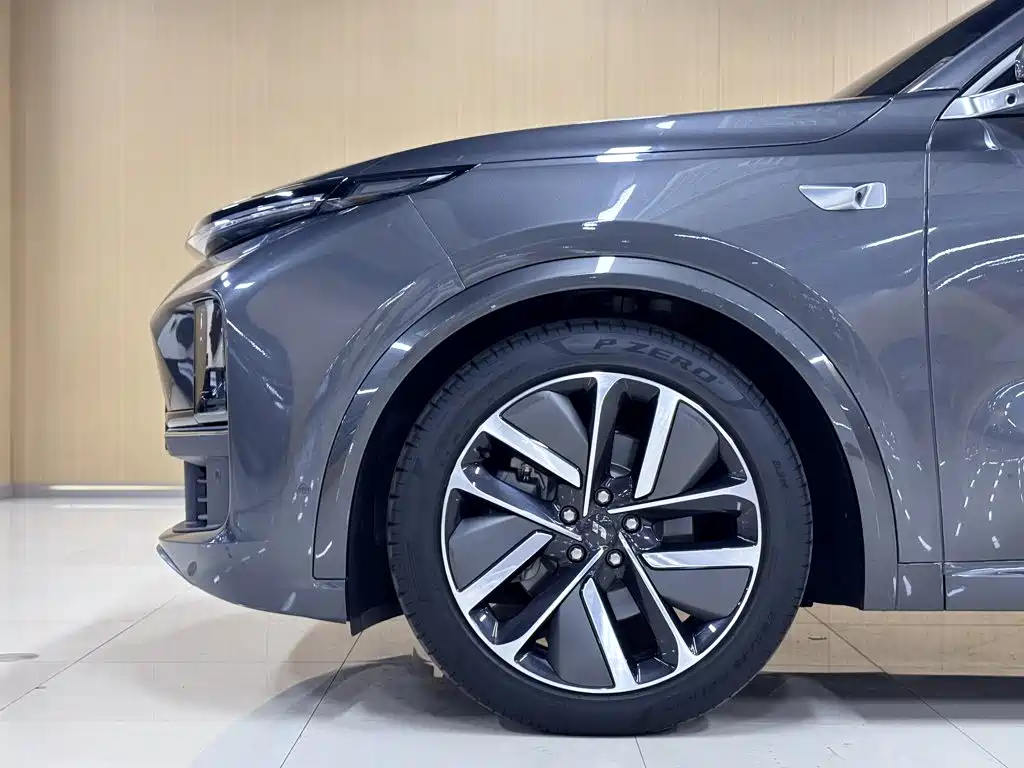 Li Auto Li L9 — миниатюра 10