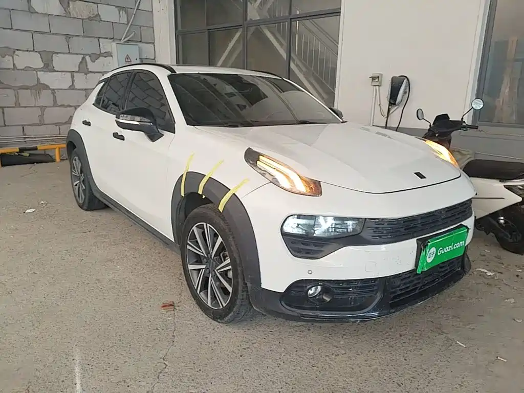 Lynk & Co 02 — миниатюра 4